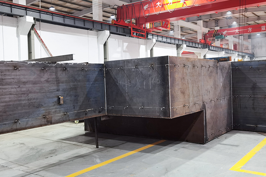 Tilpassede stålkonstruksjoner