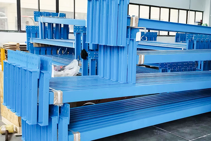 Tilpassede stålkonstruksjoner